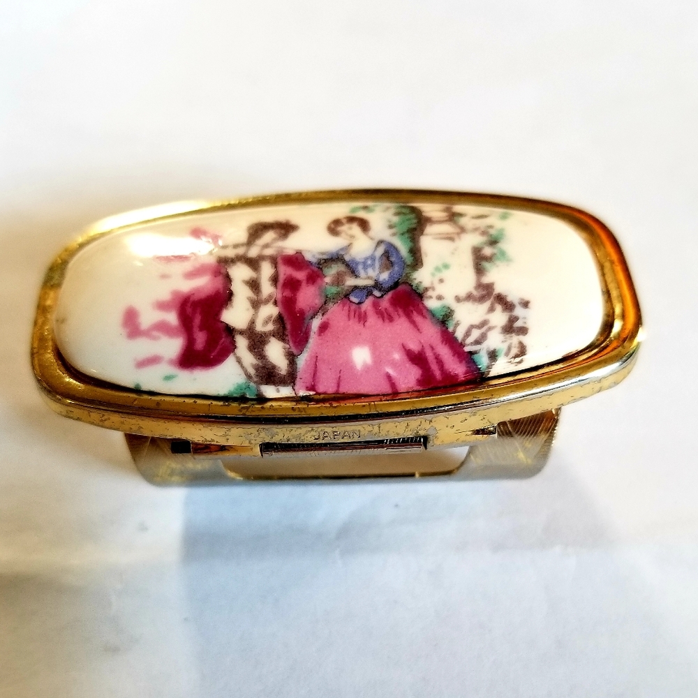 VTG 💄 Made in Japan Lipstick Holder Accessory
